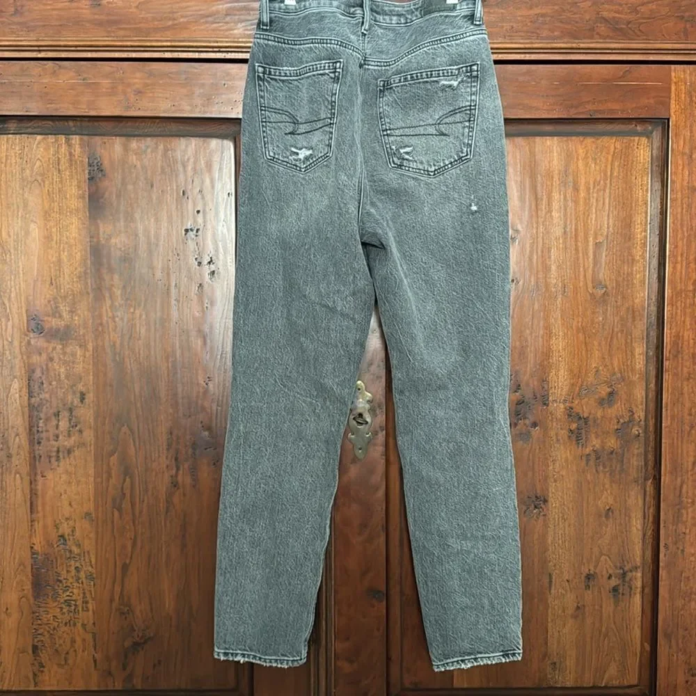 American Eagle Highest Rise Mom Jean Black Wash Distressed Jean Size 2